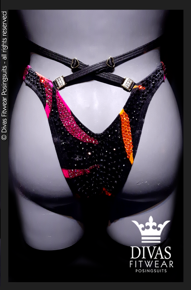 RENTAL Cross Back Figure Suit 'Mariola'
