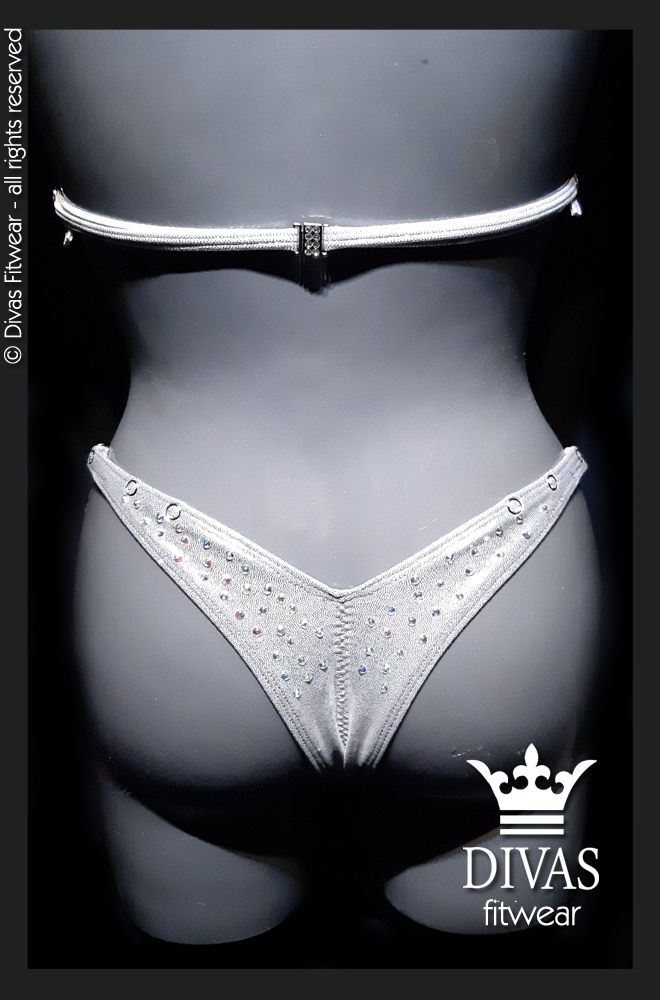 RENTAL Bikini Suit 'Moonchild'