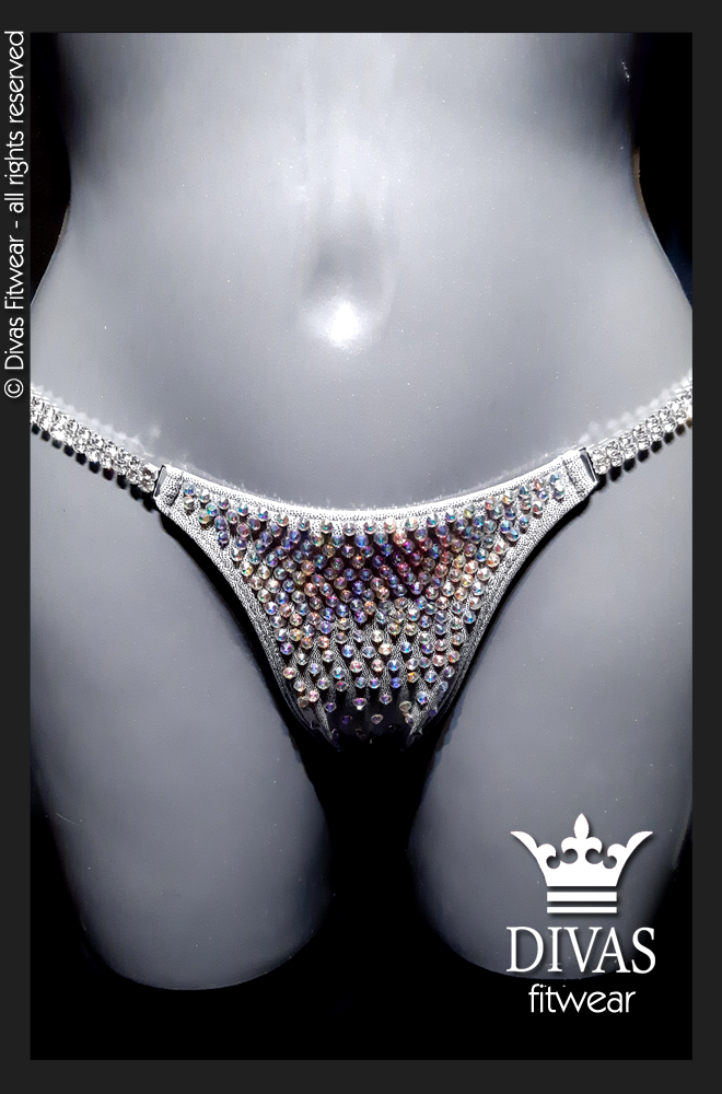 RENTAL Bikini Suit 'Moonchild'