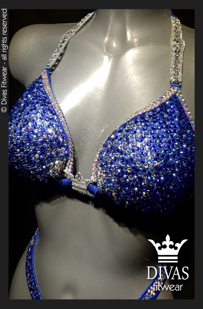 RENTAL Cross Back Figure Suit 'Elsa'
