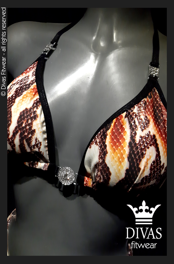 PRACTICE Cross Back Figure Suit 'Kaa'