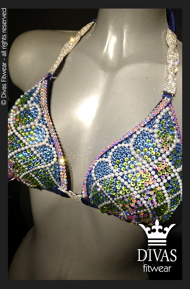 RENTAL Cross Back Figure Suit 'Megan'